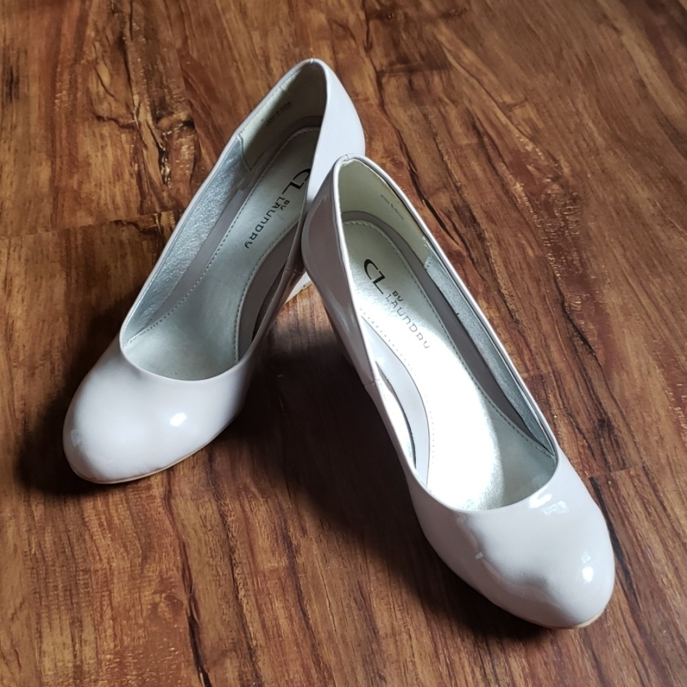 Gray wedge pumps by Chinese Laundry, size 8.5M